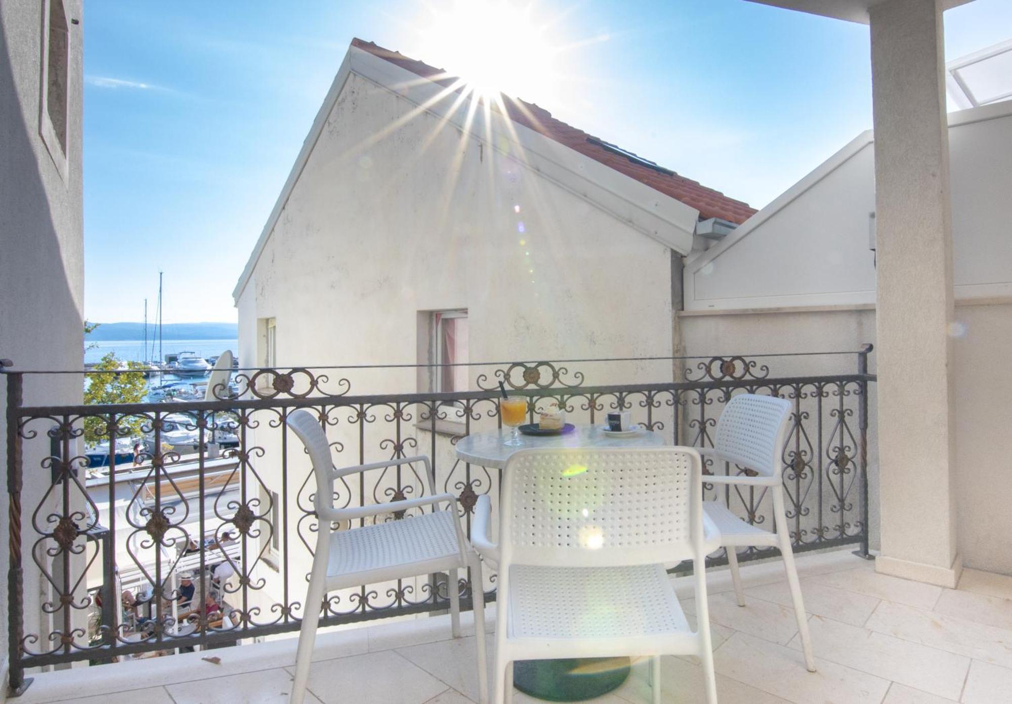 Bed & Breakfast Portun In The Center Башка-Вода Экстерьер фото